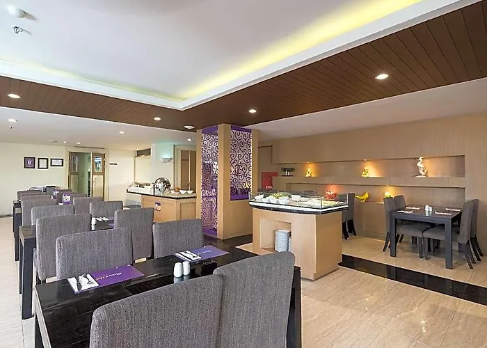 Quest San By Aston Hotel Denpasar (Bali)